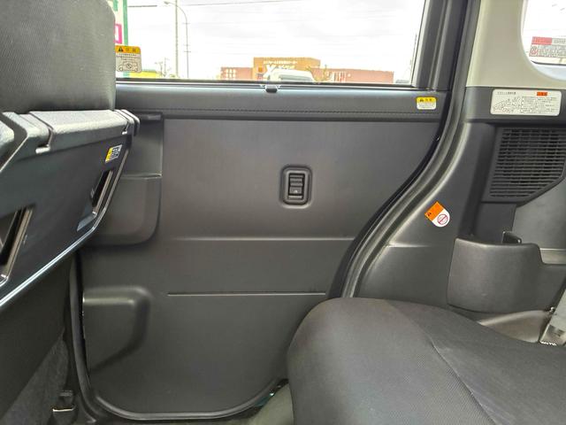 トール Ｇ　リミテッド　ＳＡＩＩＩ　保証２ヵ月２０００ｋｍ　４ＷＤ　スマートアシスト３　Ｂｌｕｅｔｏｏｔｈ接続対応フルセグナビ　全方位カメラ　純正エンジンスターター　両側電動スライドドア　クルーズコントロール　パーキングセンサー（63枚目）