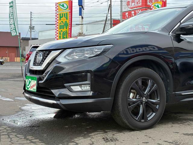 エクストレイル ２０Ｘｉ　Ｖセレクション　保証６ヵ月６０００ｋｍ　４ＷＤ　プロパイロット　ＢＴ接続対応９インチフルセグナビ　全方位カメラ　ＥＴＣ２．０　デジタルインナーミラー　全席シートヒーター　パワーバックドア　ブレーキホールド（2枚目）