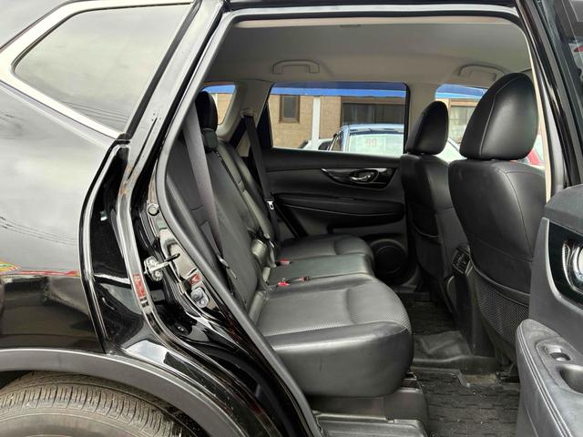 エクストレイル ２０Ｘｉ　Ｖセレクション　保証６ヵ月６０００ｋｍ　４ＷＤ　プロパイロット　ＢＴ接続対応９インチフルセグナビ　全方位カメラ　ＥＴＣ２．０　デジタルインナーミラー　全席シートヒーター　パワーバックドア　ブレーキホールド（49枚目）