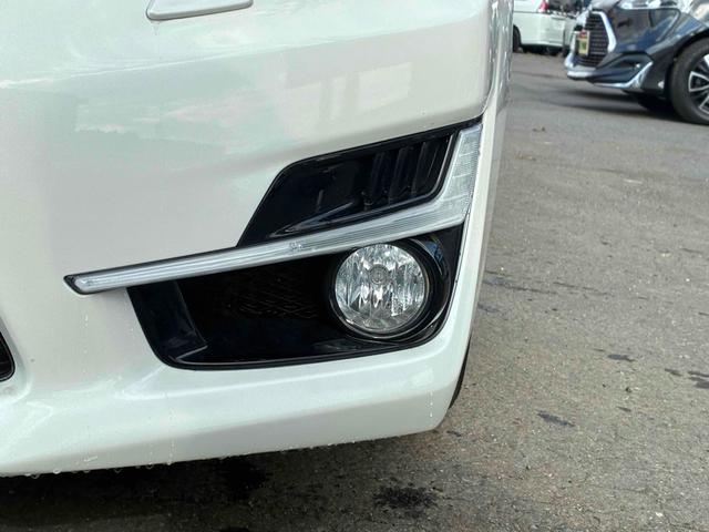 インプレッサスポーツ 2.0i-Sアイサイト 保証6ヵ月6000km 4WD アイサイトVer3 2000cc Bluetooth接続対応パナソニック製ビルトインフルセグナビ バックカメラ ETC HIDヘッドライト パドルシフト アルミホイール(26枚目)