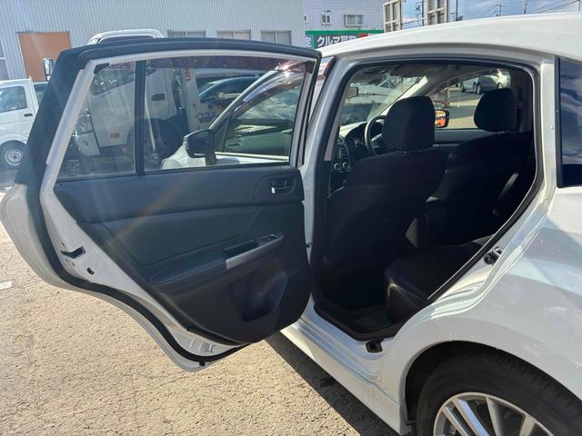 インプレッサスポーツ 2.0i-Sアイサイト 保証6ヵ月6000km 4WD アイサイトVer3 2000cc Bluetooth接続対応パナソニック製ビルトインフルセグナビ バックカメラ ETC HIDヘッドライト パドルシフト アルミホイール(60枚目)