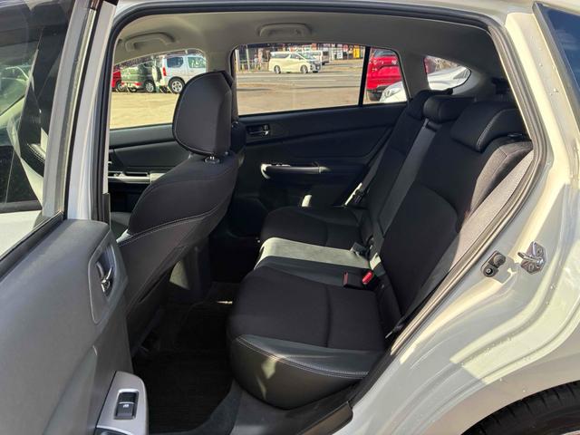 インプレッサスポーツ 2.0i-Sアイサイト 保証6ヵ月6000km 4WD アイサイトVer3 2000cc Bluetooth接続対応パナソニック製ビルトインフルセグナビ バックカメラ ETC HIDヘッドライト パドルシフト アルミホイール(61枚目)