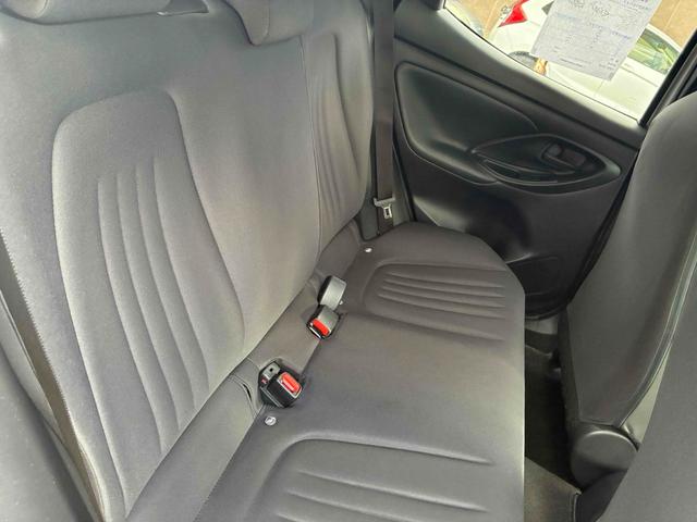 ヤリス Ｘ　自社保証２ヵ月２０００ｋｍ　メーカー保証　４ＷＤ　ＢＴ接続対応ディスプレイオーディオ　バックカメラ　ビルトインＥＴＣ　衝突被害軽減ブレーキ　車線逸脱警報　トヨタセーフティセンス　寒冷地仕様車（48枚目）