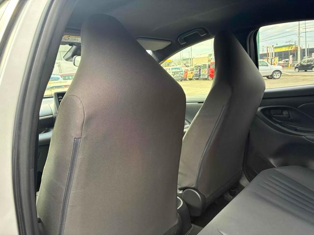 ヤリス Ｘ　自社保証２ヵ月２０００ｋｍ　メーカー保証　４ＷＤ　ＢＴ接続対応ディスプレイオーディオ　バックカメラ　ビルトインＥＴＣ　衝突被害軽減ブレーキ　車線逸脱警報　トヨタセーフティセンス　寒冷地仕様車（63枚目）