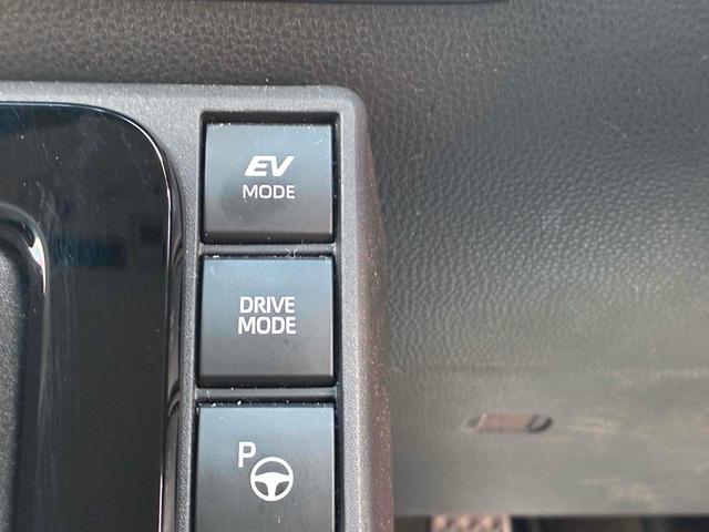 シエンタ ハイブリッドZ 自社保証6ヵ月6000km 4WD 7人乗り 1500cc ハイブリッド BT接続対応ディスプレイオーディオ パノラミックビューモニター 両側電動スライドドア ハンドルヒーター 自社下取ワンオーナー車(16枚目)