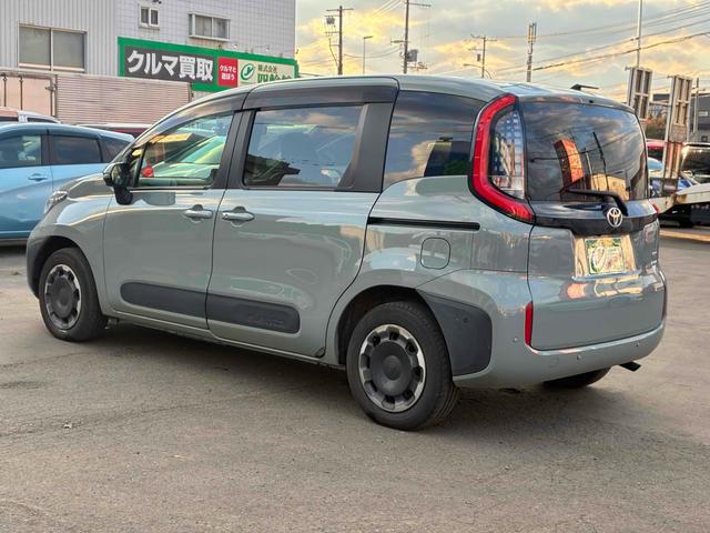 シエンタ ハイブリッドZ 自社保証6ヵ月6000km 4WD 7人乗り 1500cc ハイブリッド BT接続対応ディスプレイオーディオ パノラミックビューモニター 両側電動スライドドア ハンドルヒーター 自社下取ワンオーナー車(25枚目)