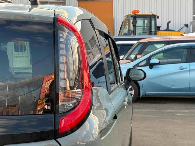 シエンタ ハイブリッドZ 自社保証6ヵ月6000km 4WD 7人乗り 1500cc ハイブリッド BT接続対応ディスプレイオーディオ パノラミックビューモニター 両側電動スライドドア ハンドルヒーター 自社下取ワンオーナー車(40枚目)