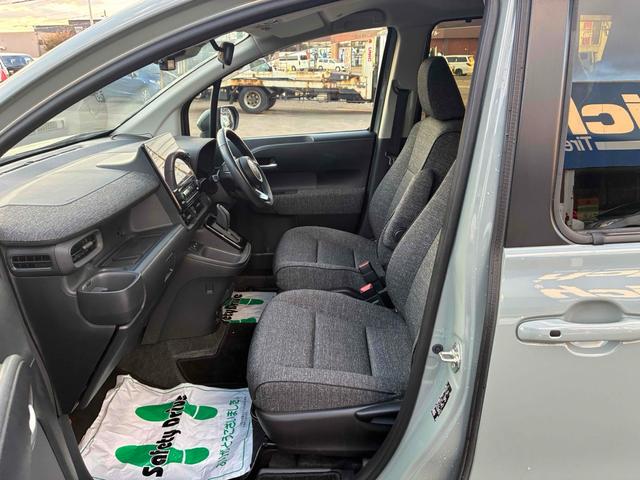 シエンタ ハイブリッドZ 自社保証6ヵ月6000km 4WD 7人乗り 1500cc ハイブリッド BT接続対応ディスプレイオーディオ パノラミックビューモニター 両側電動スライドドア ハンドルヒーター 自社下取ワンオーナー車(56枚目)