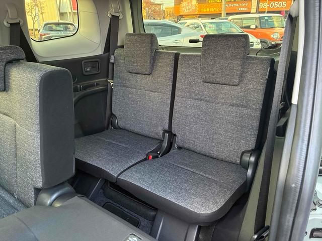 シエンタ ハイブリッドZ 自社保証6ヵ月6000km 4WD 7人乗り 1500cc ハイブリッド BT接続対応ディスプレイオーディオ パノラミックビューモニター 両側電動スライドドア ハンドルヒーター 自社下取ワンオーナー車(66枚目)