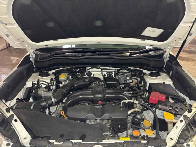 ２０００ｃｃ！カタログ燃費は１５．２ｋｍ／リットル！（ＪＣ０８モード）