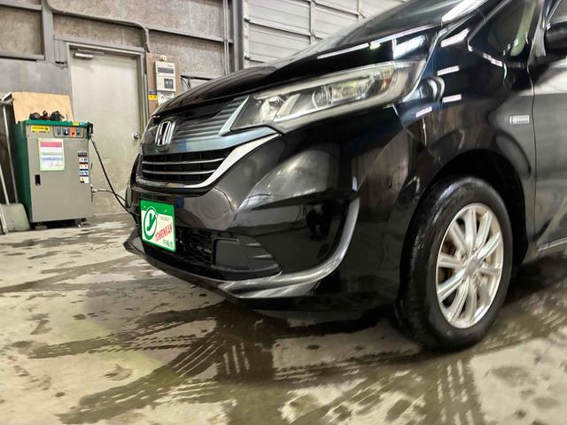 フリード＋ハイブリッド ハイブリッドＧ・ホンダセンシング　保証６ヵ月６０００ｋｍ　１５００ｃｃ　４ＷＤ　Ｂｌｕｅｔｏｏｔｈ接続対応フルセグナビ　バックカメラ　ＥＴＣ　エンジンスターター　フリップダウンモニター　両側電動スライドドア　左右シートヒーター（2枚目）