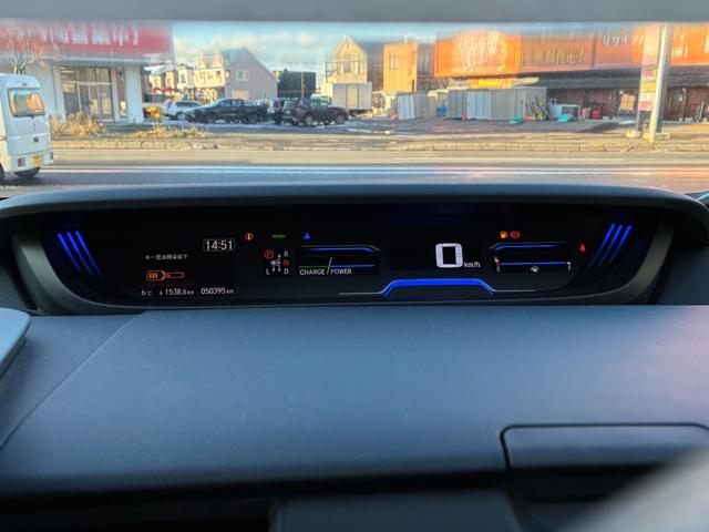 フリード＋ハイブリッド ハイブリッドＧ・ホンダセンシング　保証６ヵ月６０００ｋｍ　１５００ｃｃ　４ＷＤ　Ｂｌｕｅｔｏｏｔｈ接続対応フルセグナビ　バックカメラ　ＥＴＣ　エンジンスターター　フリップダウンモニター　両側電動スライドドア　左右シートヒーター（15枚目）