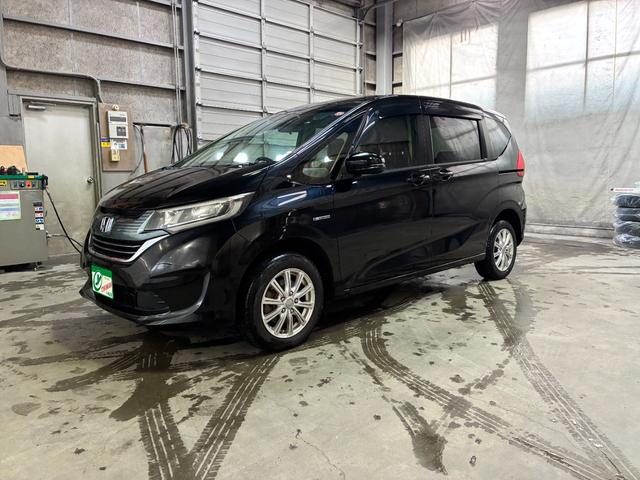 フリード＋ハイブリッド ハイブリッドＧ・ホンダセンシング　保証６ヵ月６０００ｋｍ　１５００ｃｃ　４ＷＤ　Ｂｌｕｅｔｏｏｔｈ接続対応フルセグナビ　バックカメラ　ＥＴＣ　エンジンスターター　フリップダウンモニター　両側電動スライドドア　左右シートヒーター（17枚目）