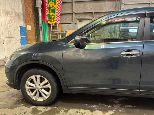 エクストレイル ２０Ｘ　エマージェンシーブレーキパッケージ　保証２ヵ月２０００ｋｍ　２０００ｃｃ　４ＷＤ　Ｂｌｕｅｔｏｏｔｈ接続対応フルセグナビ　バックカメラ　エンジンスターター　パワーバックドア　左右シートヒーター　ヒルディセントコントロール　冬タイヤ付（22枚目）