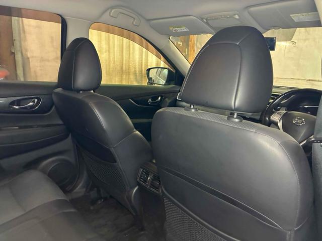 エクストレイル ２０Ｘ　エマージェンシーブレーキパッケージ　保証２ヵ月２０００ｋｍ　２０００ｃｃ　４ＷＤ　Ｂｌｕｅｔｏｏｔｈ接続対応フルセグナビ　バックカメラ　エンジンスターター　パワーバックドア　左右シートヒーター　ヒルディセントコントロール　冬タイヤ付（45枚目）