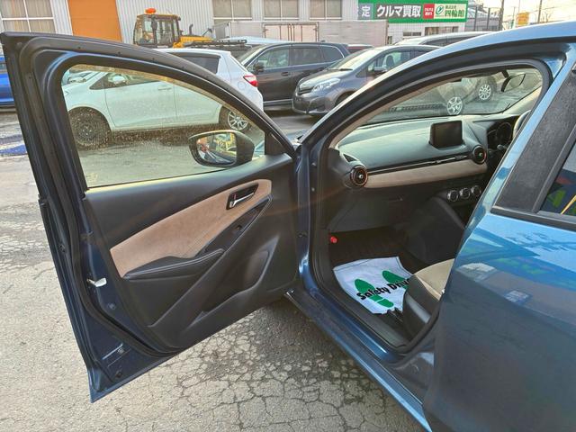 デミオ ＸＤテーラードブラウン　保証２ヵ月２０００ｋｍ　１５００ｃｃ　４ＷＤ　ディーゼルターボ　Ｂｌｕｅｔｏｏｔｈ接続対応ナビ　バックカメラ　ＥＴＣ　エンジンスターター　ＬＥＤフォグ＆ヘッドライト　冬タイヤ付　自社買取車（48枚目）