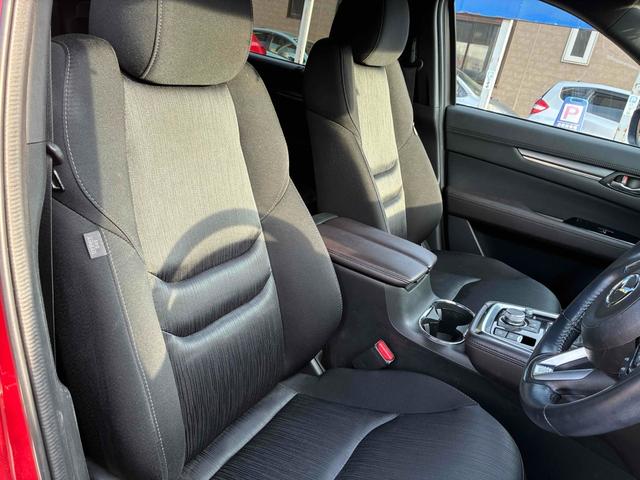 ＣＸ－８ ＸＤプロアクティブ　保証６ヵ月６０００ｋｍ　２２００ｃｃ　６人乗り　４ＷＤ　ディーゼルターボ　Ｂｌｕｅｔｏｏｔｈ接続対応フルセグナビ　３６０°ビューモニター　ＥＴＣ　パワーリアゲート　ブレーキホールド　ＬＥＤヘッドライト（44枚目）