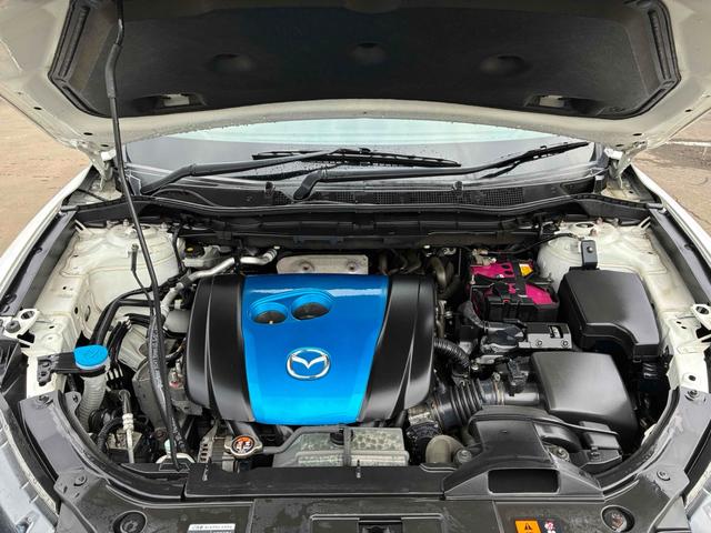 ＣＸ－５ ２０Ｓ　ディスチャージパッケージ　保証６ヵ月６０００ｋｍ　２０００ｃｃ　４ＷＤ　Ｂｌｕｅｔｏｏｔｈ接続対応フルセグナビ　バックカメラ　サイドカメラ　ＥＴＣ　純正エンジンスターター　ＡＦＳ機能付ＨＩＤヘッドライト　冬タイヤ付（30枚目）