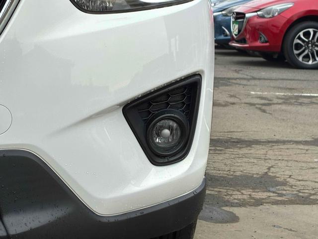 ＣＸ－５ ２０Ｓ　ディスチャージパッケージ　保証６ヵ月６０００ｋｍ　２０００ｃｃ　４ＷＤ　Ｂｌｕｅｔｏｏｔｈ接続対応フルセグナビ　バックカメラ　サイドカメラ　ＥＴＣ　純正エンジンスターター　ＡＦＳ機能付ＨＩＤヘッドライト　冬タイヤ付（34枚目）