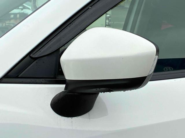 ＣＸ－５ ２０Ｓ　ディスチャージパッケージ　保証６ヵ月６０００ｋｍ　２０００ｃｃ　４ＷＤ　Ｂｌｕｅｔｏｏｔｈ接続対応フルセグナビ　バックカメラ　サイドカメラ　ＥＴＣ　純正エンジンスターター　ＡＦＳ機能付ＨＩＤヘッドライト　冬タイヤ付（36枚目）