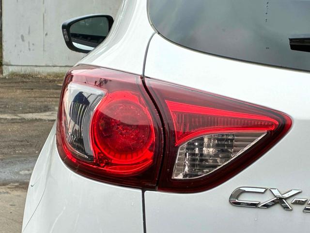 ＣＸ－５ ２０Ｓ　ディスチャージパッケージ　保証６ヵ月６０００ｋｍ　２０００ｃｃ　４ＷＤ　Ｂｌｕｅｔｏｏｔｈ接続対応フルセグナビ　バックカメラ　サイドカメラ　ＥＴＣ　純正エンジンスターター　ＡＦＳ機能付ＨＩＤヘッドライト　冬タイヤ付（37枚目）