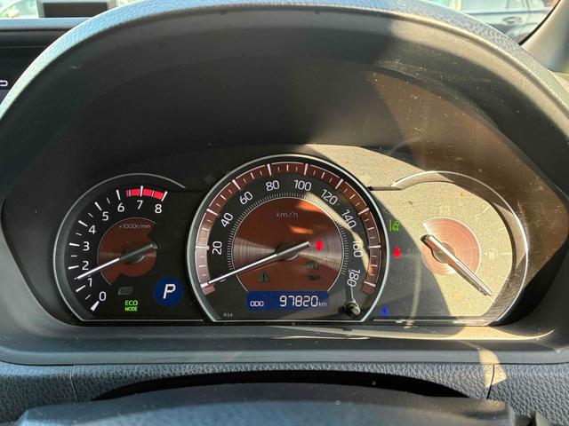 エスクァイア Ｇｉ　プレミアムパッケージ　保証２ヵ月２０００ｋｍ　２０００ｃｃ　４ＷＤ　７人乗り３列シート　Ｂｌｕｅｔｏｏｔｈ接続対応８インチフルセグナビ　バックカメラ　ＥＴＣ　エンジンスターター　クルーズコントロール　トヨタセーフティセンス（18枚目）