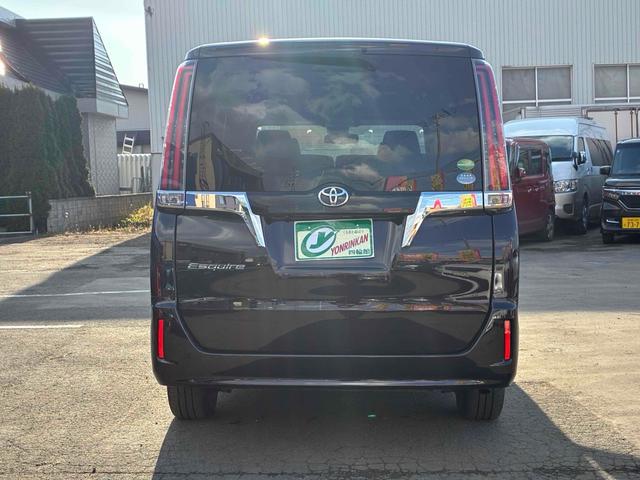 エスクァイア Ｇｉ　プレミアムパッケージ　保証２ヵ月２０００ｋｍ　２０００ｃｃ　４ＷＤ　７人乗り３列シート　Ｂｌｕｅｔｏｏｔｈ接続対応８インチフルセグナビ　バックカメラ　ＥＴＣ　エンジンスターター　クルーズコントロール　トヨタセーフティセンス（24枚目）
