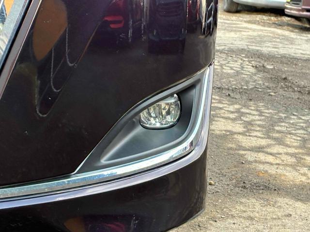 エスクァイア Ｇｉ　プレミアムパッケージ　保証２ヵ月２０００ｋｍ　２０００ｃｃ　４ＷＤ　７人乗り３列シート　Ｂｌｕｅｔｏｏｔｈ接続対応８インチフルセグナビ　バックカメラ　ＥＴＣ　エンジンスターター　クルーズコントロール　トヨタセーフティセンス（38枚目）