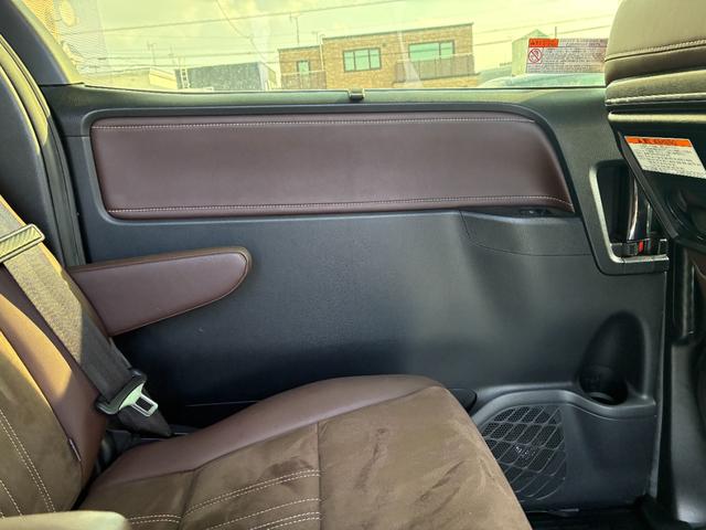 エスクァイア Ｇｉ　プレミアムパッケージ　保証２ヵ月２０００ｋｍ　２０００ｃｃ　４ＷＤ　７人乗り３列シート　Ｂｌｕｅｔｏｏｔｈ接続対応８インチフルセグナビ　バックカメラ　ＥＴＣ　エンジンスターター　クルーズコントロール　トヨタセーフティセンス（53枚目）