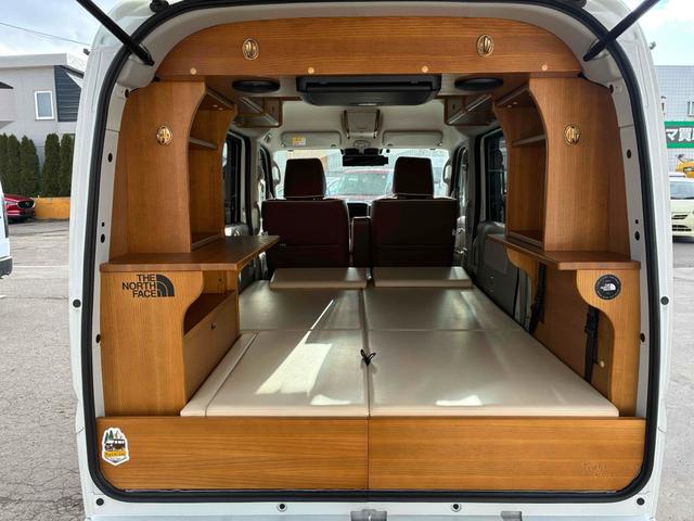 エブリイワゴン ＰＺターボスペシャル　軽キャンピング　ちょいｃａｍ豊　保証２ヵ月２０００ｋｍ　ハイルーフ　４ＷＤ　ＢＴ接続対応フルセグナビ　バックカメラ　ＥＴＣ　オートステップ　両側電動スライドドア　ちょいＣａｍ豊　６００Ｗインバーター　走行充電　外部充電　ＬＥＤ照明（26枚目）