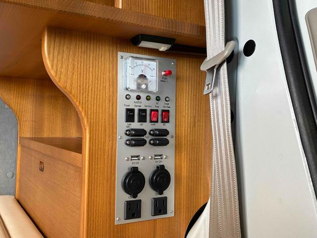 エブリイワゴン ＰＺターボスペシャル　軽キャンピング　ちょいｃａｍ豊　保証２ヵ月２０００ｋｍ　ハイルーフ　４ＷＤ　ＢＴ接続対応フルセグナビ　バックカメラ　ＥＴＣ　オートステップ　両側電動スライドドア　ちょいＣａｍ豊　６００Ｗインバーター　走行充電　外部充電　ＬＥＤ照明（36枚目）