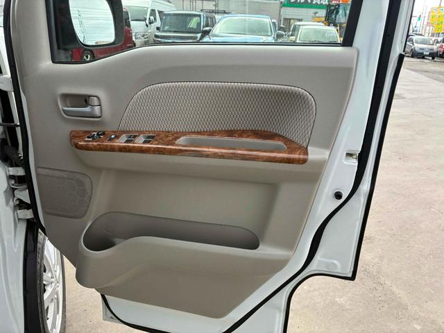 エブリイワゴン ＰＺターボスペシャル　軽キャンピング　ちょいｃａｍ豊　保証２ヵ月２０００ｋｍ　ハイルーフ　４ＷＤ　ＢＴ接続対応フルセグナビ　バックカメラ　ＥＴＣ　オートステップ　両側電動スライドドア　ちょいＣａｍ豊　６００Ｗインバーター　走行充電　外部充電　ＬＥＤ照明（47枚目）