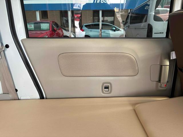 エブリイワゴン ＰＺターボスペシャル　軽キャンピング　ちょいｃａｍ豊　保証２ヵ月２０００ｋｍ　ハイルーフ　４ＷＤ　ＢＴ接続対応フルセグナビ　バックカメラ　ＥＴＣ　オートステップ　両側電動スライドドア　ちょいＣａｍ豊　６００Ｗインバーター　走行充電　外部充電　ＬＥＤ照明（52枚目）