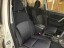 座り心地がよく運転しやすいシートです。