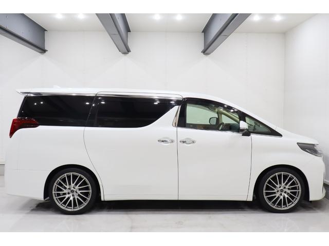 アルファード 2.5G ワンオーナー車 純正9型SDナビ フルセグ 後席モニター トヨタセーフティセンス レザーシート シートヒーター ベンチレーション 両側電動パワースライドドア レフィナーダ20インチAW 寒冷地仕様車(31枚目)