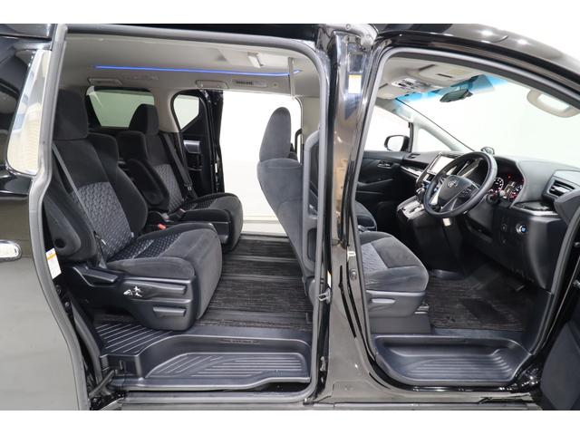 ヴェルファイア ２．５Ｚ　Ａエディション　純正９型ＳＤナビ　純正１１型後席フリップダウンモニター　レーダークルーズコントロール　プリクラッシュセーフティ　両側電動パワースライドドア　バックカメラ　コーナーセンサー　ビルトインＥＴＣ　寒冷地仕様（15枚目）