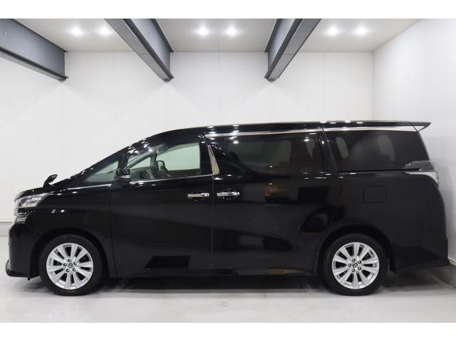 ヴェルファイア ２．５Ｚ　Ａエディション　純正９型ＳＤナビ　純正１１型後席フリップダウンモニター　レーダークルーズコントロール　プリクラッシュセーフティ　両側電動パワースライドドア　バックカメラ　コーナーセンサー　ビルトインＥＴＣ　寒冷地仕様（30枚目）