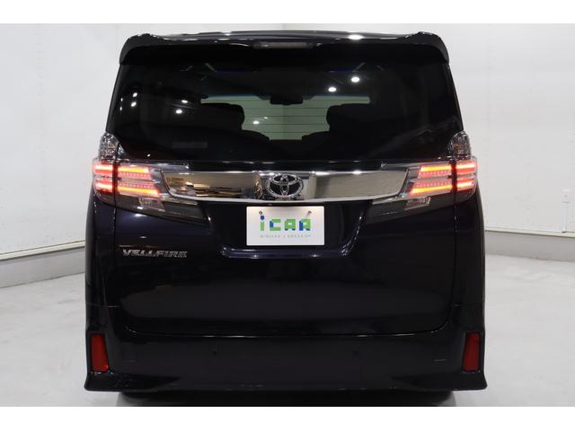 専用ポリッシャーで外装も徹底的に磨きをかけております♪エンジンルーム・ピラー・ヒンジなども綺麗に洗浄しております★