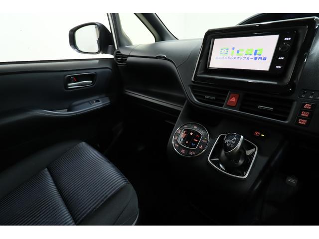 ヴォクシー ハイブリッドZS ワンオーナー車 純正SDナビ 後席モニター トヨタセーフティセンス プリクラッシュセーフティ オートマチックハイビーム レーンディパーチャーアラート バックカメラ ETC リアヒーター 寒冷地仕様車(47枚目)