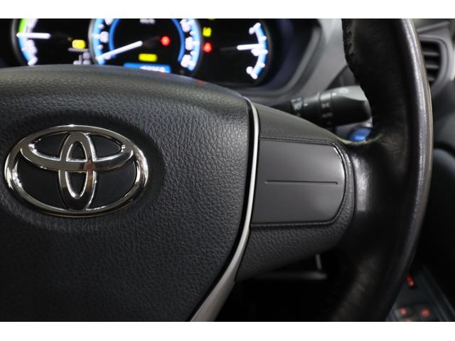 ヴォクシー ハイブリッドZS ワンオーナー車 純正SDナビ 後席モニター トヨタセーフティセンス プリクラッシュセーフティ オートマチックハイビーム レーンディパーチャーアラート バックカメラ ETC リアヒーター 寒冷地仕様車(54枚目)