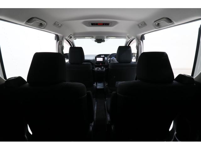 ヴォクシー ハイブリッドZS ワンオーナー車 純正SDナビ 後席モニター トヨタセーフティセンス プリクラッシュセーフティ オートマチックハイビーム レーンディパーチャーアラート バックカメラ ETC リアヒーター 寒冷地仕様車(63枚目)