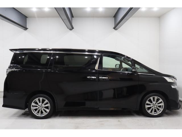 ヴェルファイア 2.5Z Aエディション ゴールデンアイズ 純正10型SDナビ 後席モニター 両側パワースライドドア パワーバックドア 専用ハーフレザーシート ルーフブラック バックカメラ コーナーセンサー 電動パーキングブレーキ 360°ドライブレコーダー(31枚目)