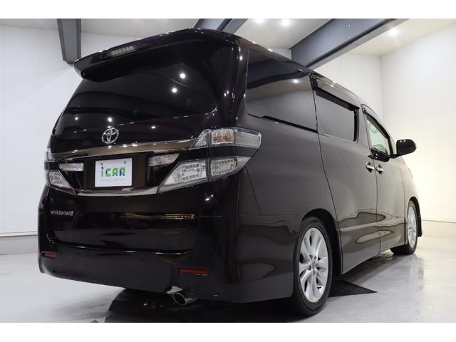 ヴェルファイア ２．４Ｚ　ゴールデンアイズＩＩ　トヨタプレミアムサウンドシステム　リアエンターテイメント　パノラミックビューモニター　両側パワースライドドア　電動パワーバックドア　専用ハーフレザー席　２列目席ロングスライド／オットマン　寒冷地仕様車（14枚目）