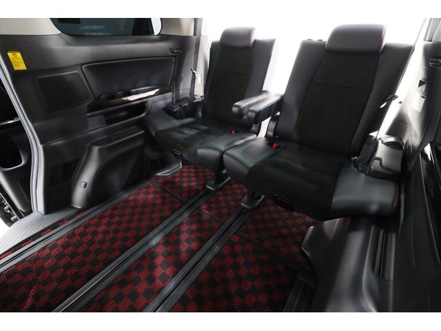 ヴェルファイア ２．４Ｚ　ゴールデンアイズＩＩ　トヨタプレミアムサウンドシステム　リアエンターテイメント　パノラミックビューモニター　両側パワースライドドア　電動パワーバックドア　専用ハーフレザー席　２列目席ロングスライド／オットマン　寒冷地仕様車（22枚目）