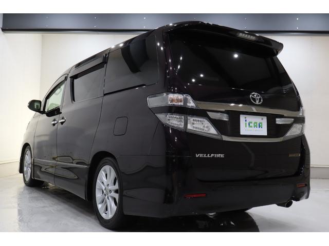 ヴェルファイア ２．４Ｚ　ゴールデンアイズＩＩ　トヨタプレミアムサウンドシステム　リアエンターテイメント　パノラミックビューモニター　両側パワースライドドア　電動パワーバックドア　専用ハーフレザー席　２列目席ロングスライド／オットマン　寒冷地仕様車（75枚目）