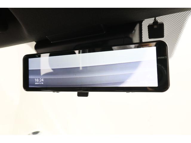 ハイエースバン ロングスーパーＧＬ　ダークプライムＳ　ワンオーナー車　カロッツェリア１０型ディスプレイオーディオ／スピーカー／ウーファー／ツイーター／ドラレコ付デジタルインナーミラー　アラウンドビューモニター　バレンティテール　ギブソン１７ＡＷ　寒冷地（7枚目）