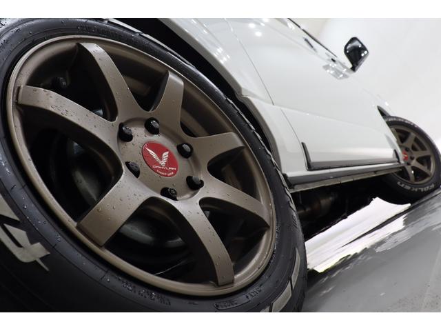 ハイエースバン ロングスーパーＧＬ　ダークプライムＳ　ワンオーナー車　カロッツェリア１０型ディスプレイオーディオ／スピーカー／ウーファー／ツイーター／ドラレコ付デジタルインナーミラー　アラウンドビューモニター　バレンティテール　ギブソン１７ＡＷ　寒冷地（78枚目）