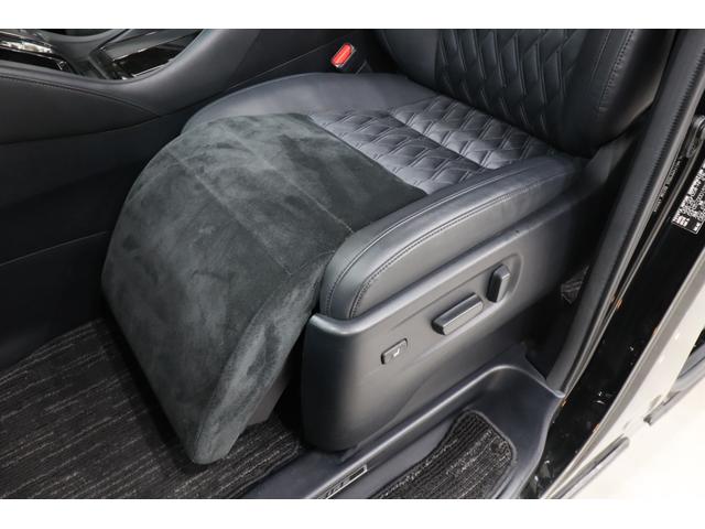 ヴェルファイア ３．５ＺＡ　Ｇエディション　ＪＢＬプレミアムサウンドシステム　リアエンターテイメント　両側電動パワースライドドア　電動パワーバックドア　ハーフレザーシート　エグゼクティブパワーシート　ＴＥＩＮ車高調　マナレイスポーツ２０ＡＷ（66枚目）