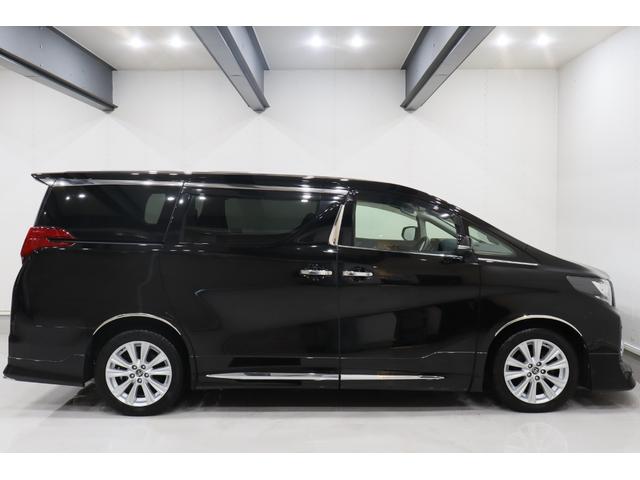 アルファード ２．５Ｓ　Ａパッケージ　ワンオーナー車　アルパインＢＩＧ　Ｘ１０型メモリーナビ／１２．８型後席フリップダウンモニター　両側電動パワースライドドア　社外シーケンシャルウインカー　モデリスタエアロ　純正１８インチアルミホイール（30枚目）