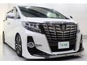 売る側が「キレイ」と言うのは当たり前。誰もが綺麗なお車を選びたいはず♪当店では全車両が展示される前にクリーニング済みです★だからこそ自信を持って「キレイ」と言わせて頂きます♪